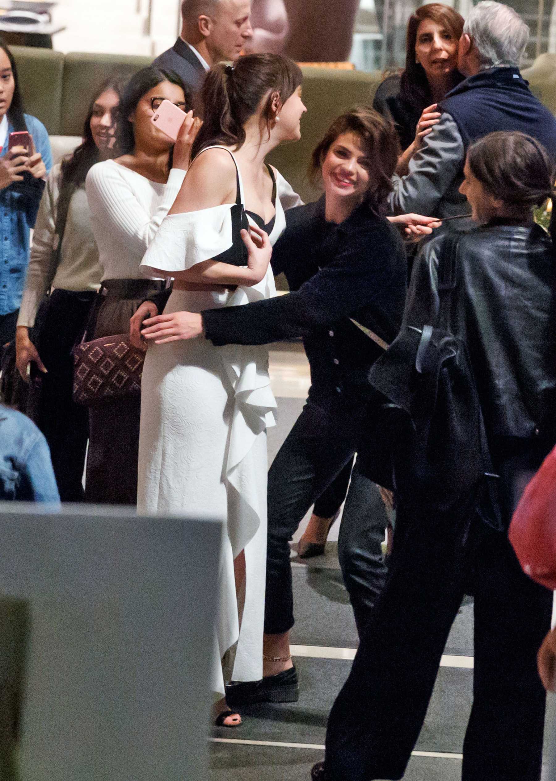 At_Dakota_s_27th_birthday_by_giving_her_a_hug_in_NYC_on_October_3-18.jpg At_Dakota_s_27th_birthday_by_giving_her_a_hug_in_NYC_on_October_3-18.jpg