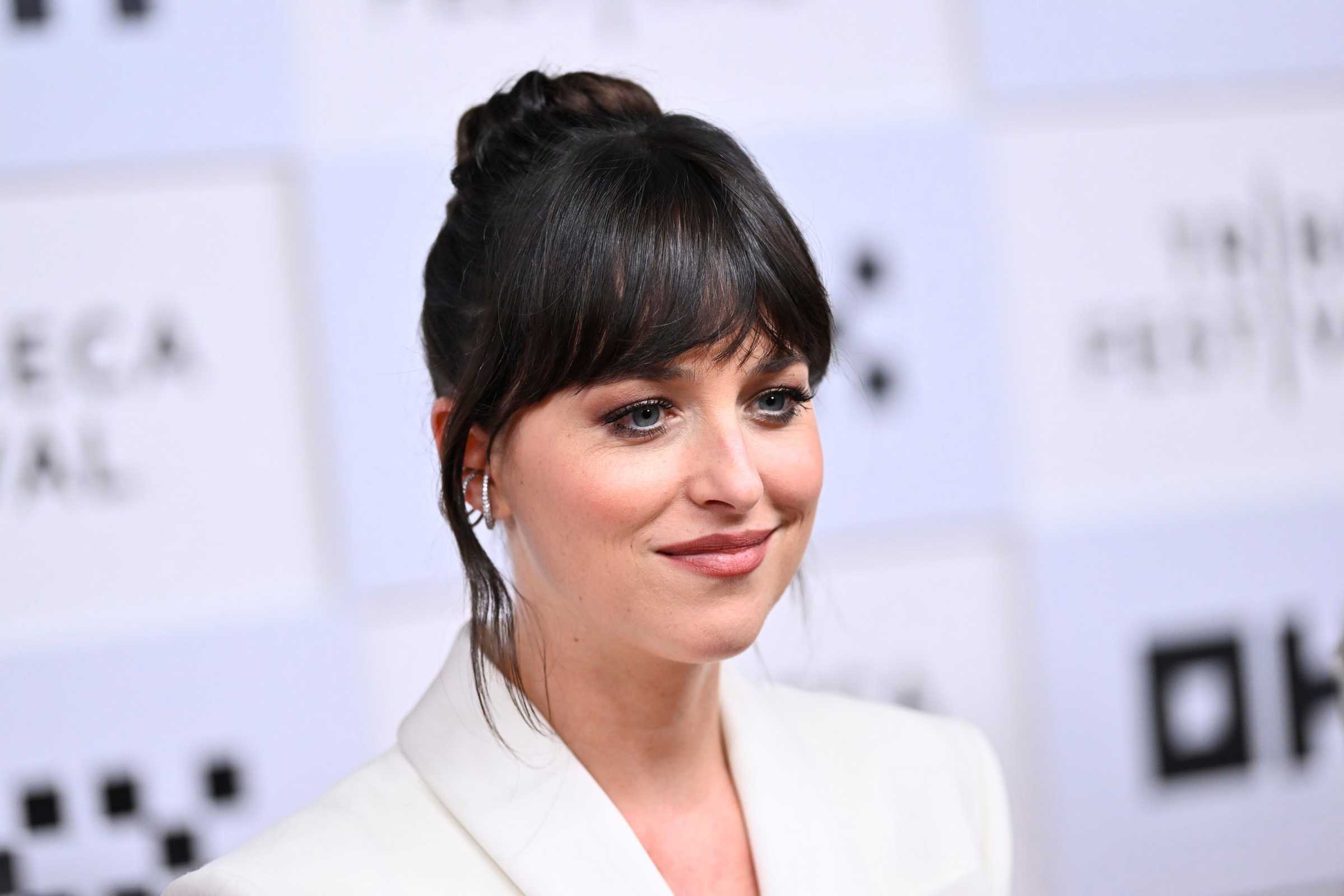 Cha_Cha_Real_Smooth_Premiere_-_2022_Tribeca_Festival01.jpg Cha_Cha_Real_Smooth_Premiere_-_2022_Tribeca_Festival01.jpg