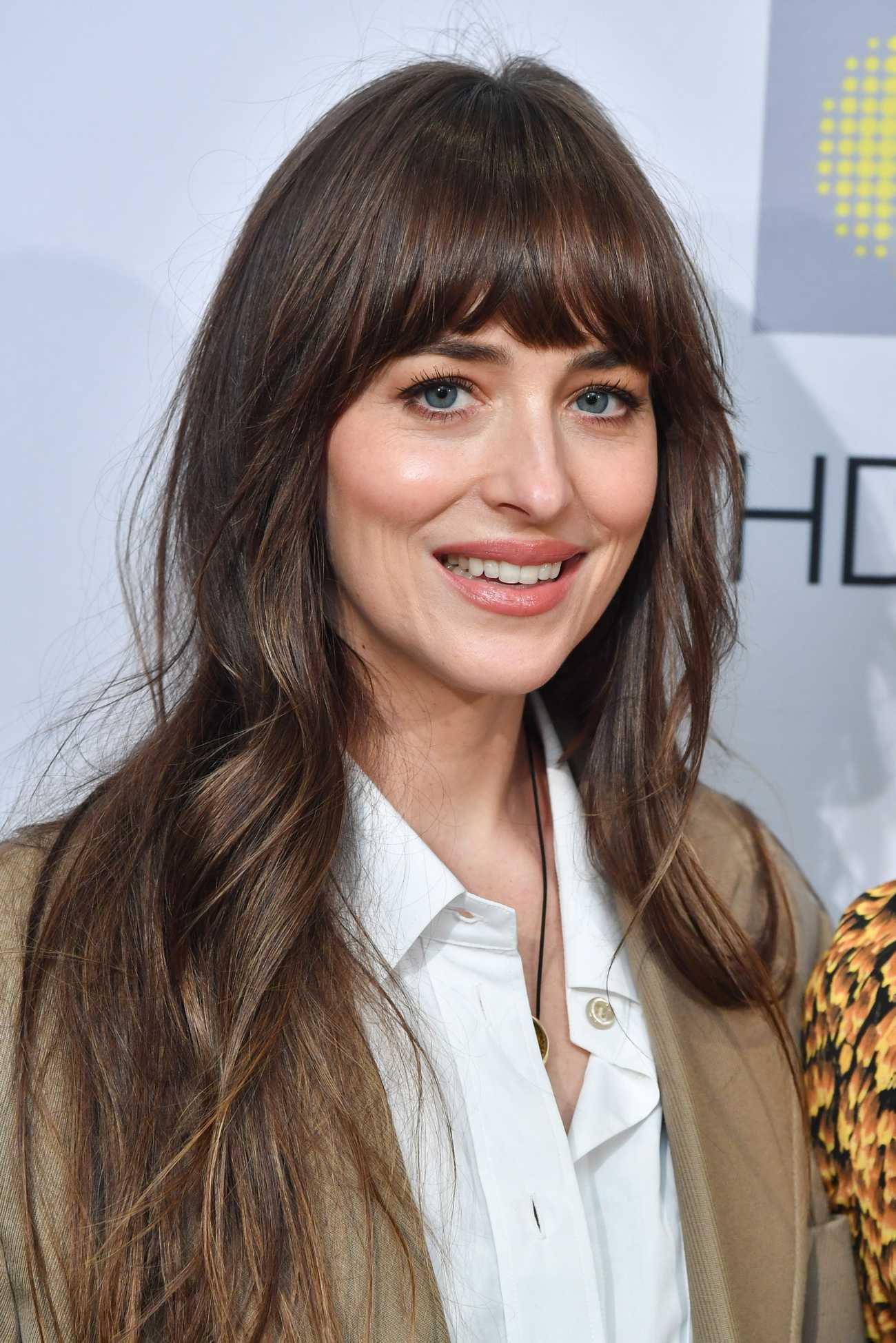 Dakota_Johnson_-_17th_Annual_HOPE_Luncheon_Seminar_in_New_York_1114202311.jpg Dakota_Johnson_-_17th_Annual_HOPE_Luncheon_Seminar_in_New_York_1114202311.jpg