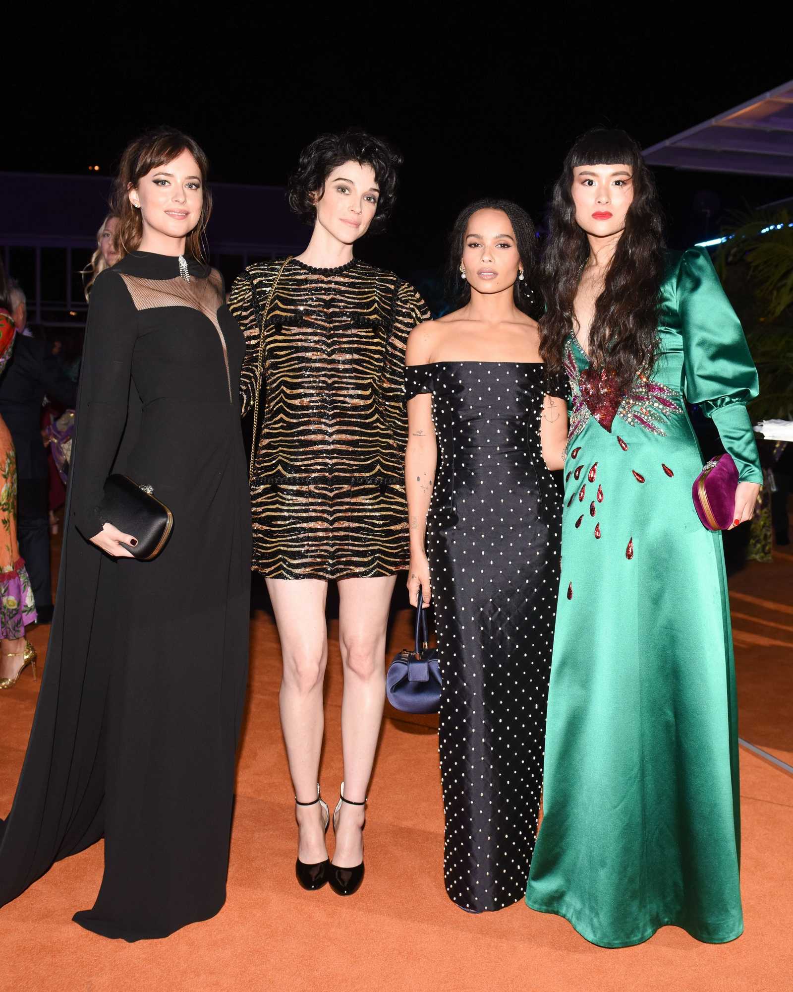 Dakota_Johnson_-_2018_LACMA_Art_2B_Film_Gala_Inside_in_Los_Angeles2C_CA_-_November_32C_2018-08.jpg Dakota_Johnson_-_2018_LACMA_Art_2B_Film_Gala_Inside_in_Los_Angeles2C_CA_-_November_32C_2018-08.jpg