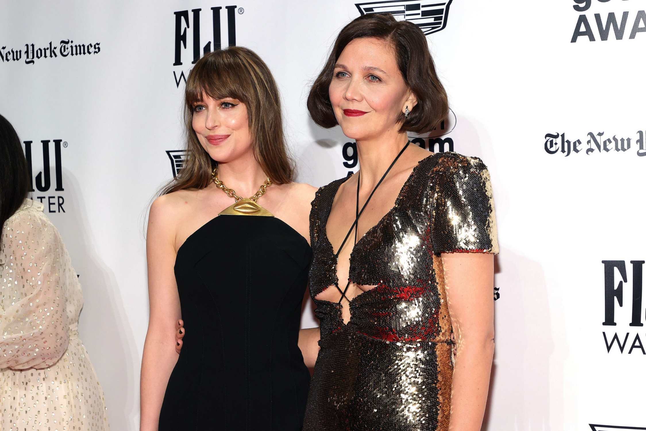 Dakota_Johnson_-_2021_Gotham_Awards17.jpg