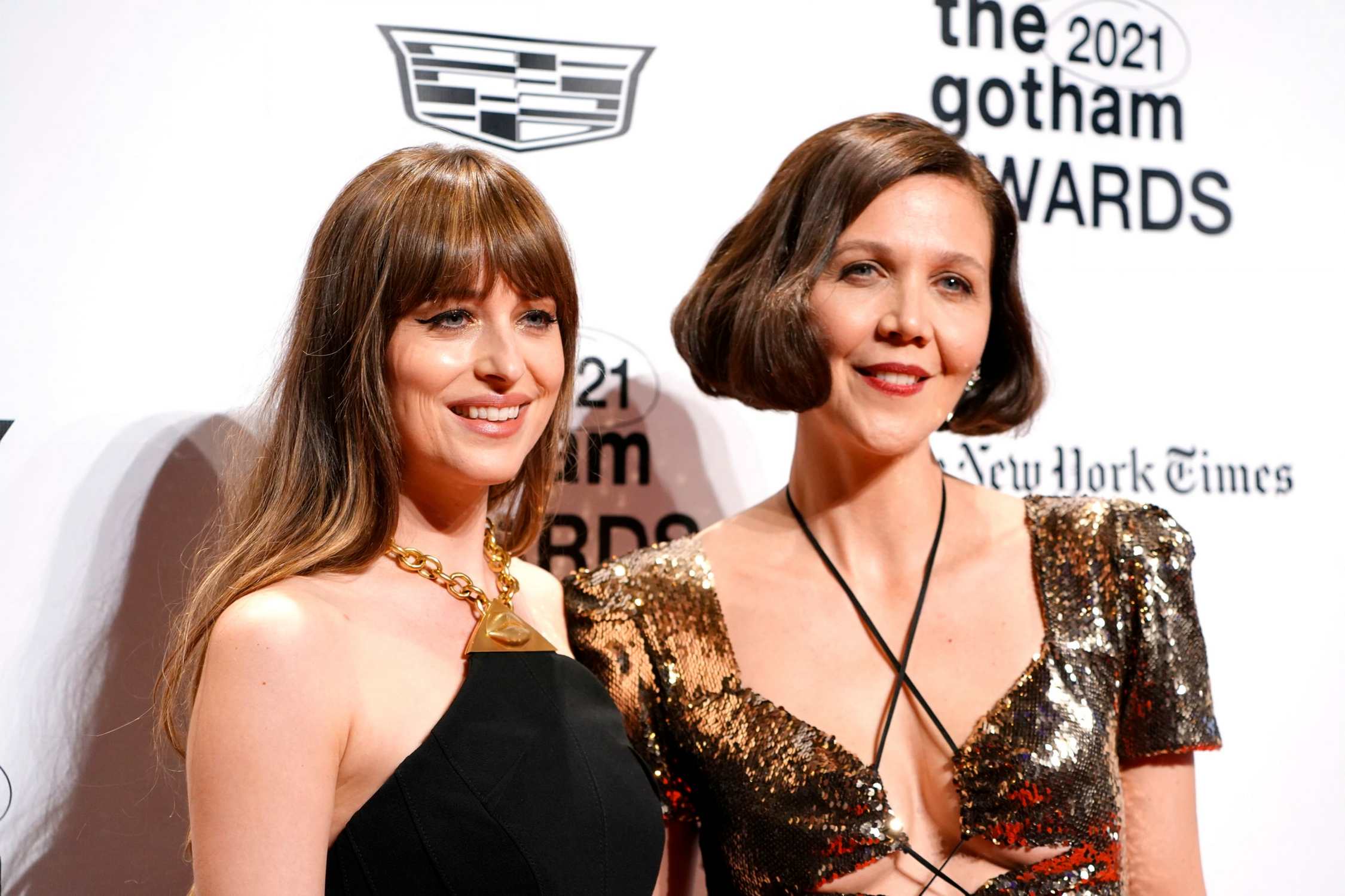 Dakota_Johnson_-_2021_Gotham_Awards27.jpg