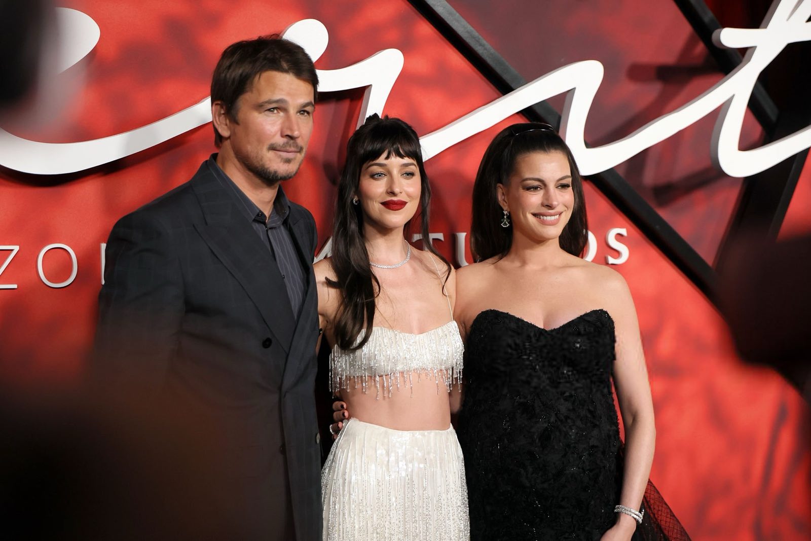 Dakota_Johnson_-_2522Verity2522_New_York_Premiere_09_29_202600045.jpg Dakota_Johnson_-_2522Verity2522_New_York_Premiere_09_29_202600045.jpg