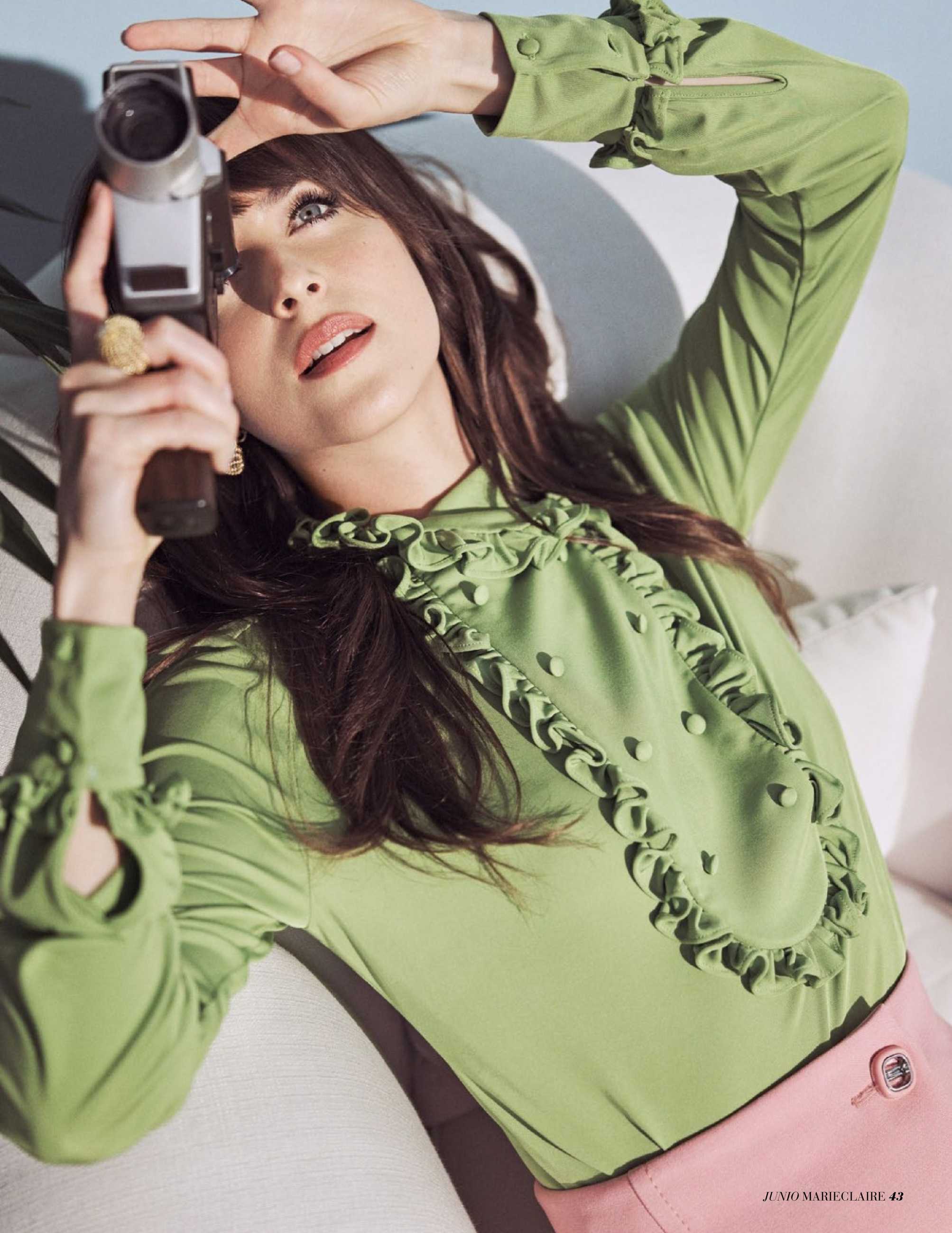 Dakota_Johnson_-_Marie_Claire_Espana_June_2020-08.jpg