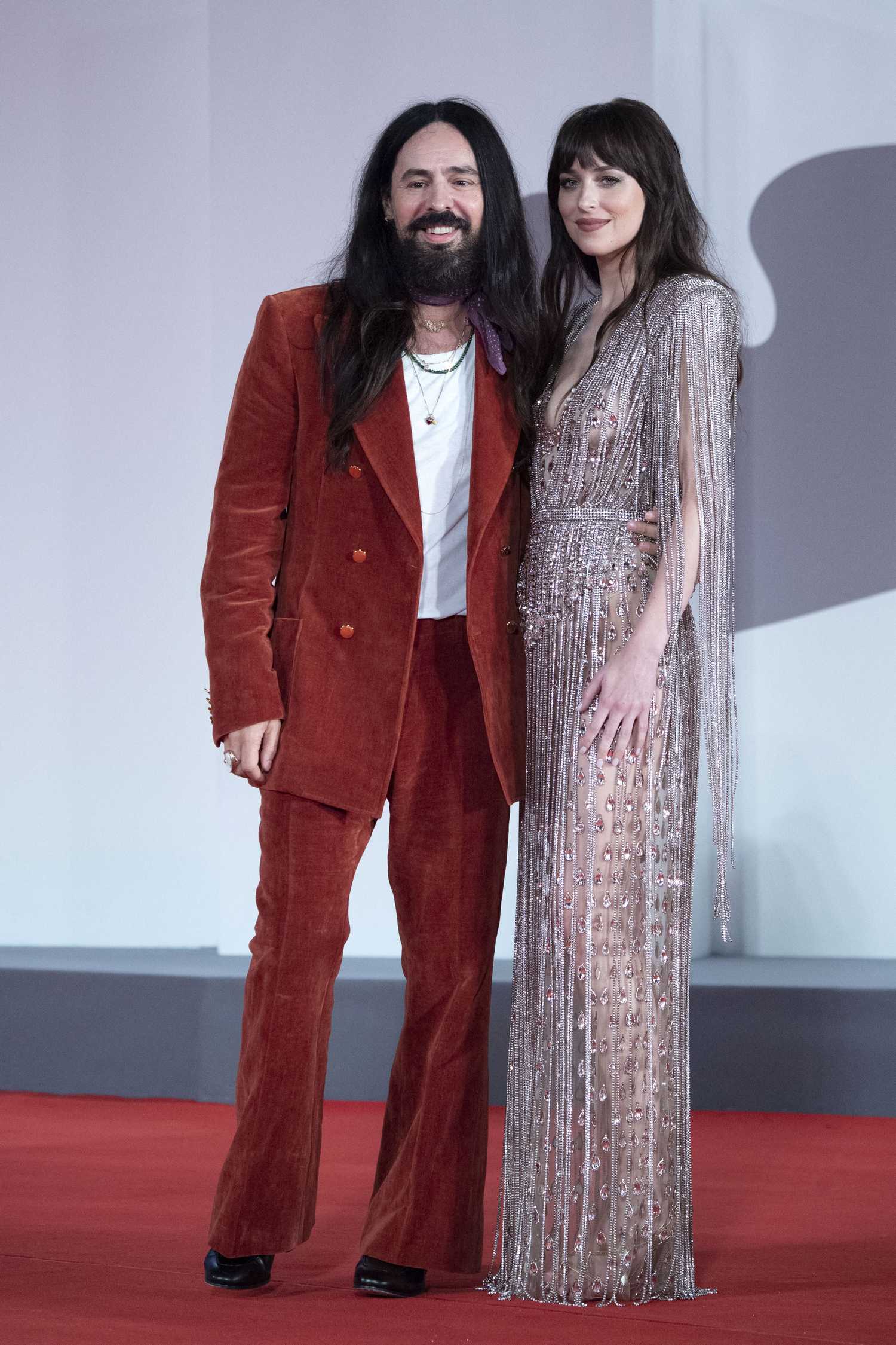 Dakota_Johnson_-_The_Lost_Daughter_Premiere_during_the_78th_Venice_International_Film_Festival_on_September_032C_2021_00016.jpg Dakota_Johnson_-_The_Lost_Daughter_Premiere_during_the_78th_Venice_International_Film_Festival_on_September_032C_2021_00016.jpg