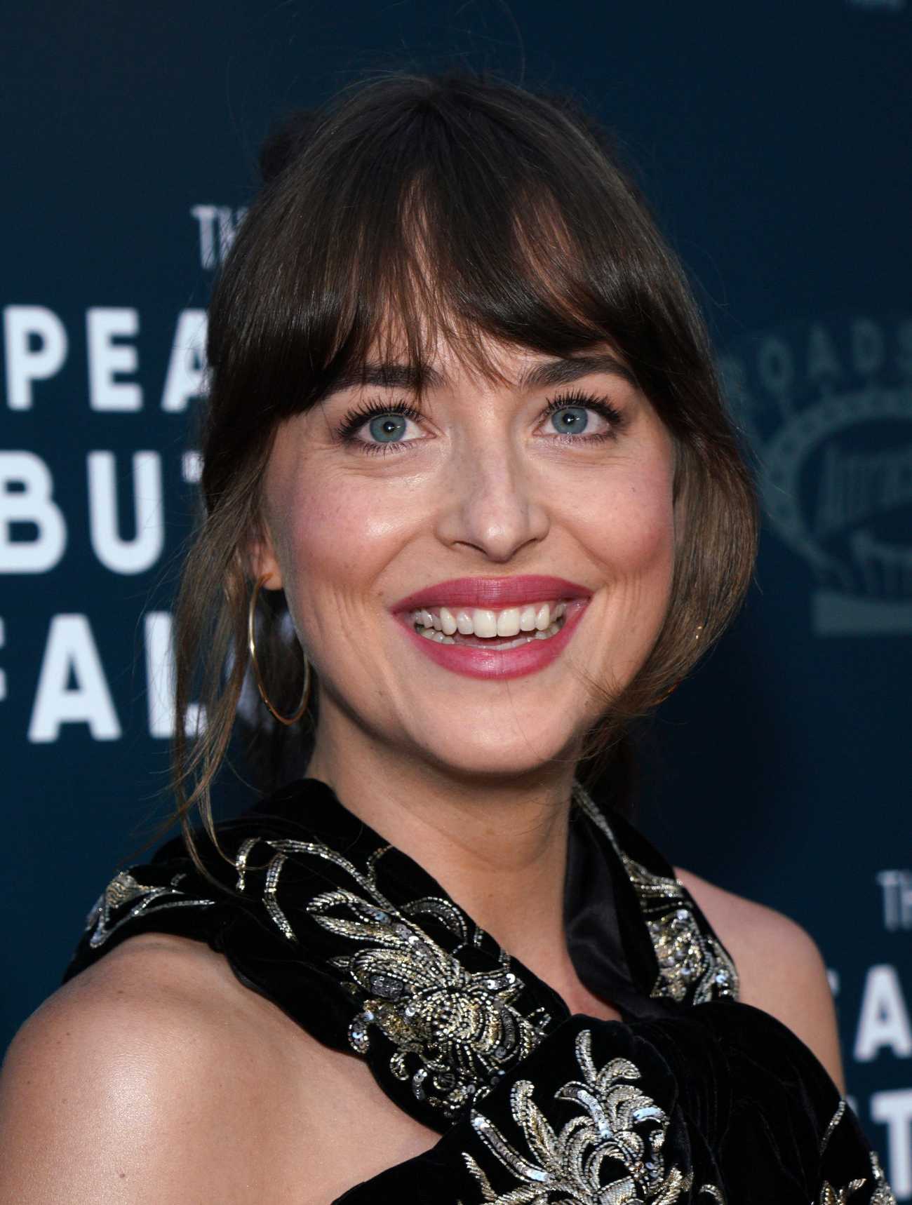 Dakota_Johnson_-_The_Peanut_Butter_Falcon_LA_Special_Screening_in_Hollywood2C_California_28August_012C_201929-14.jpg Dakota_Johnson_-_The_Peanut_Butter_Falcon_LA_Special_Screening_in_Hollywood2C_California_28August_012C_201929-14.jpg