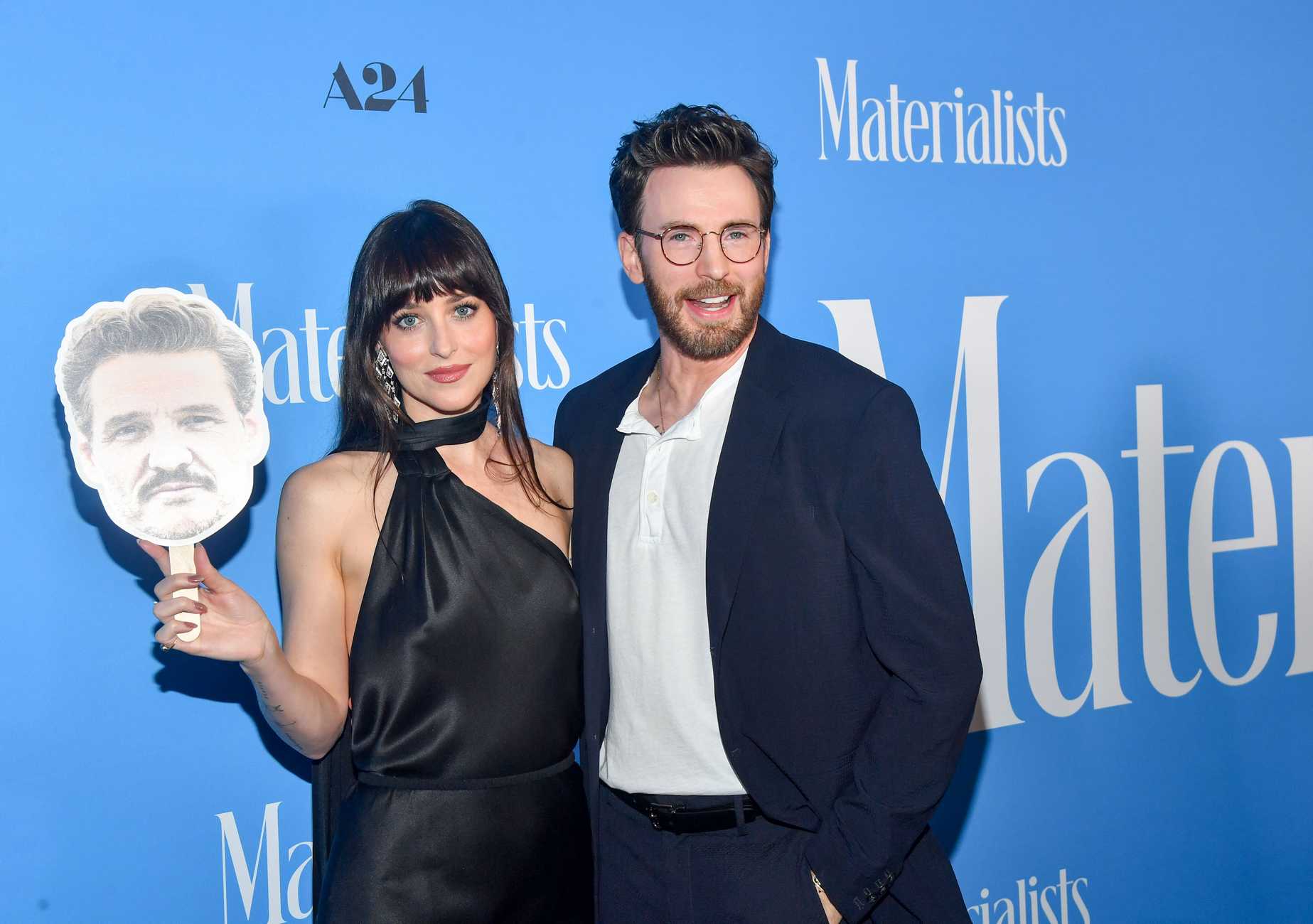 Dakota_Johnson_-__Materialists__New_York_Premiere_06072025_07.jpg Dakota_Johnson_-__Materialists__New_York_Premiere_06072025_07.jpg