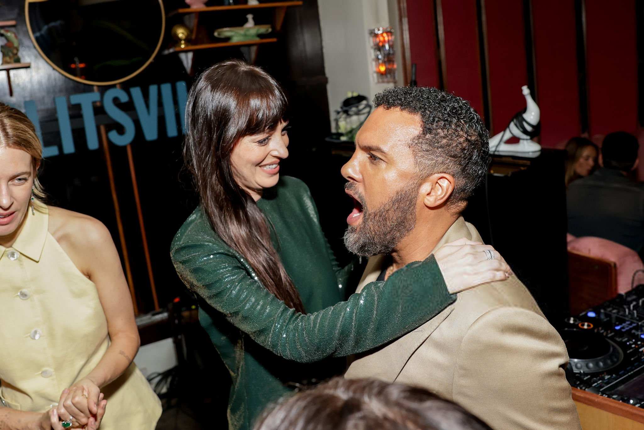 Dakota_Johnson_-_attends_Splitsville_L_A__Premiere_Party_at_Delilah2C_Los_Angeles_CA_-_August_192C_2025_09.jpg Dakota_Johnson_-_attends_Splitsville_L_A__Premiere_Party_at_Delilah2C_Los_Angeles_CA_-_August_192C_2025_09.jpg