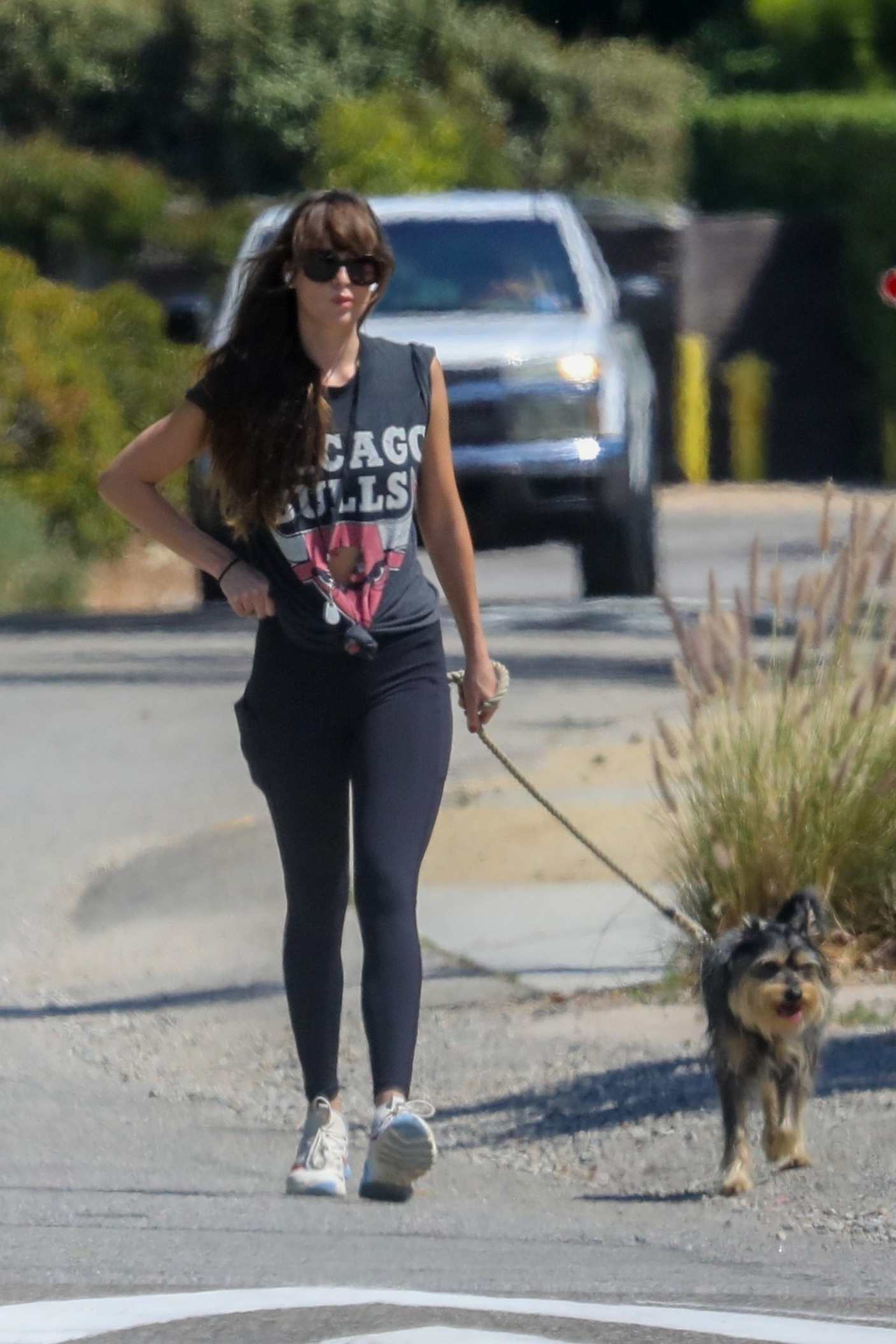 Dakota_Johnson_-_looks_cute_and_casual_as_she_walks_her_dog_in_sunny_Malibu2C_California__06262020-02.jpg Dakota_Johnson_-_looks_cute_and_casual_as_she_walks_her_dog_in_sunny_Malibu2C_California__06262020-02.jpg
