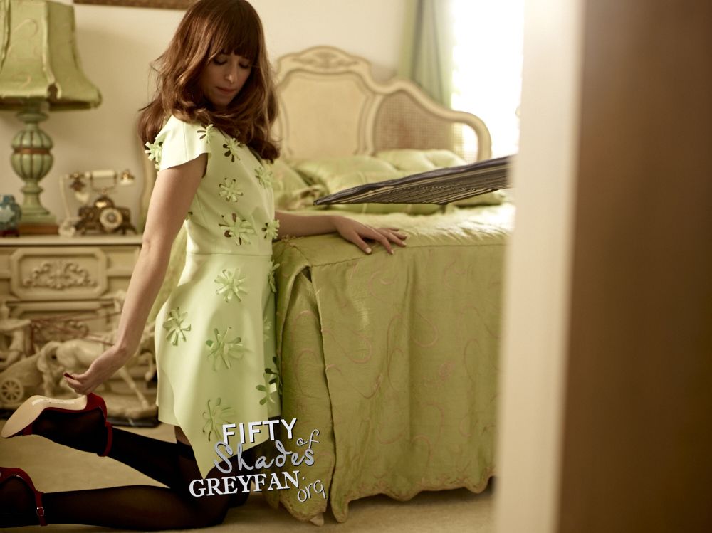 Elle-29.jpg Elle-29.jpg