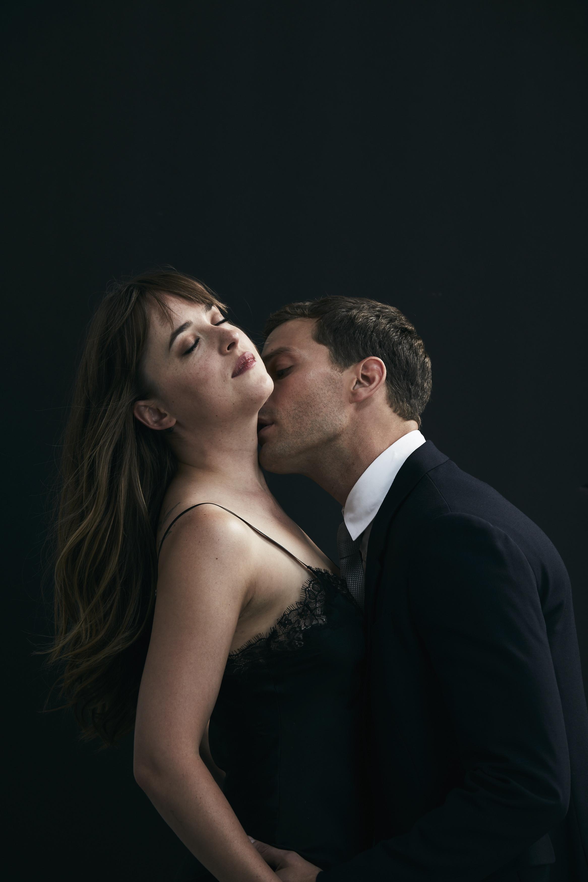Fifty_Shades_Freed_-_Set_01-137.jpg