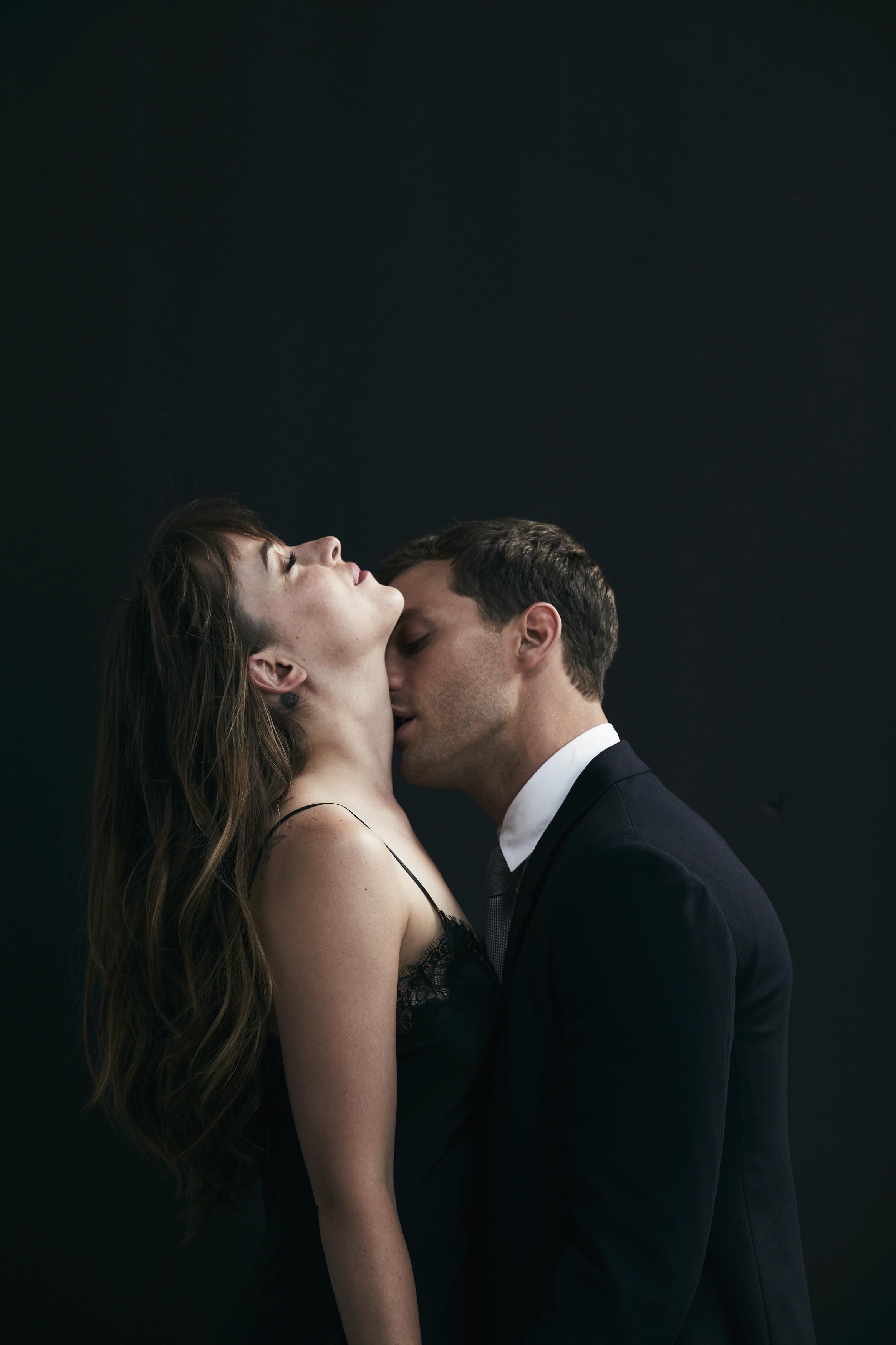 Fifty_Shades_Freed_-_Set_01-39.jpg