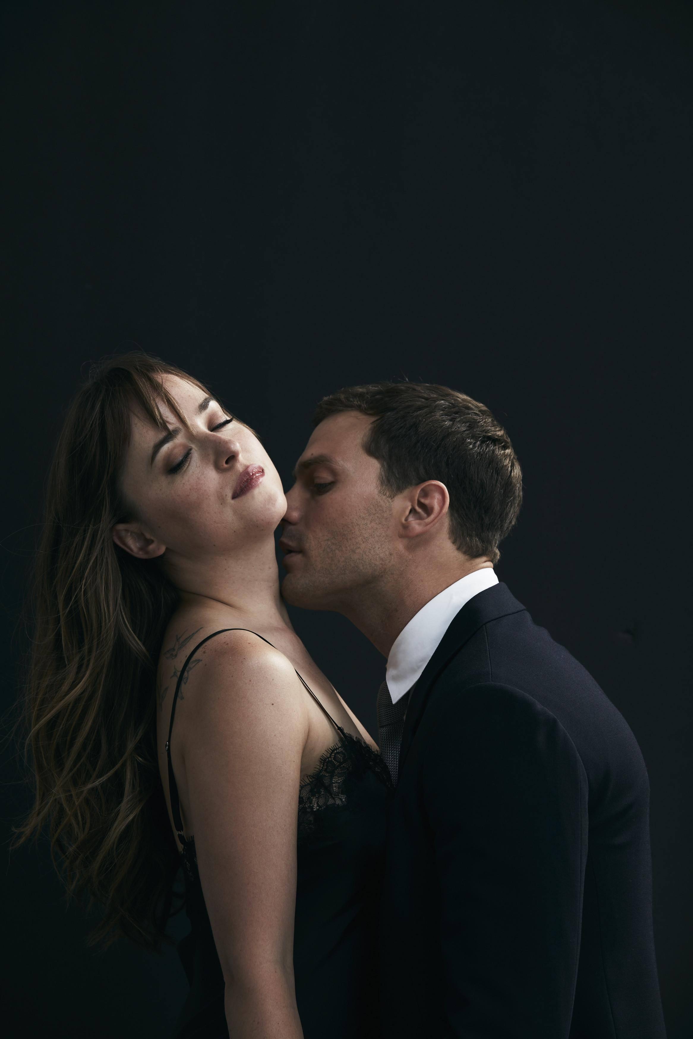 Fifty_Shades_Freed_-_Set_01-81.jpg