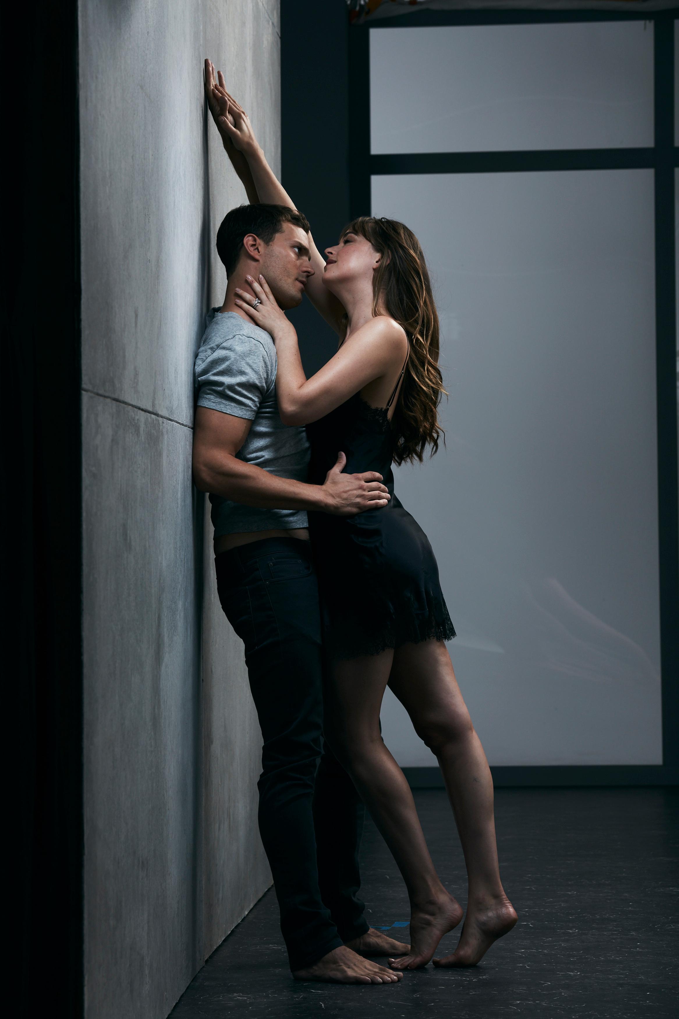 Fifty_Shades_Freed_-_Set_03-353.jpg