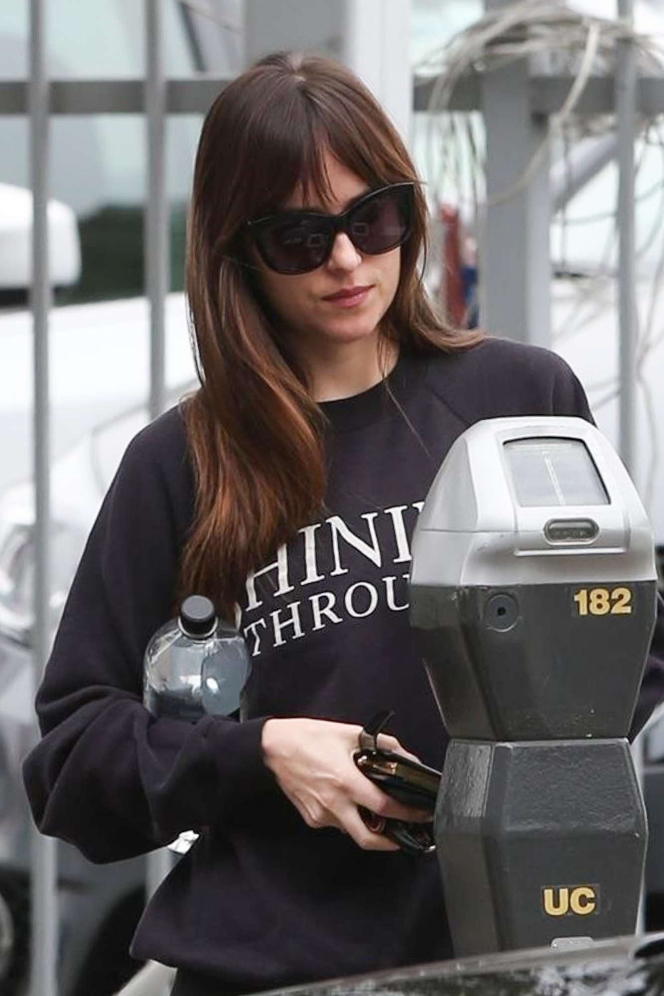 Heads_to_the_Gym_for_a_workout_in_Burbank_-_December_141.jpg Heads_to_the_Gym_for_a_workout_in_Burbank_-_December_141.jpg