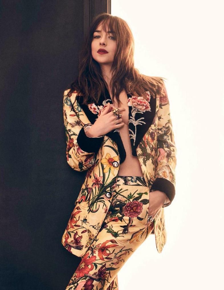 Vogue_Espana_2017-06.jpg Vogue_Espana_2017-06.jpg