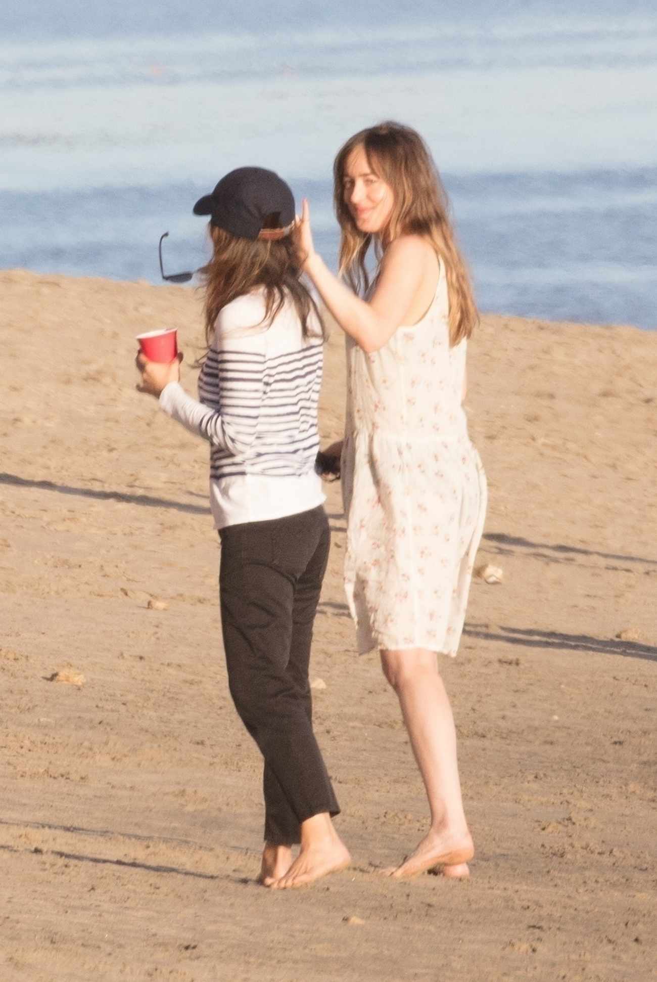 With_Chris_Martin_in_Malibu_-_January_1300009.jpg With_Chris_Martin_in_Malibu_-_January_1300009.jpg