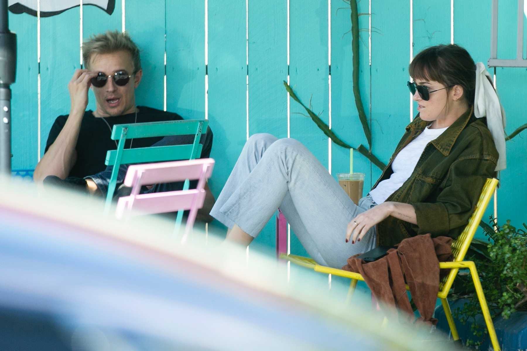 With_her_brother_Jesse_in_West_Hollywood_-_October_9fd71bf998262684.jpg