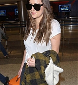 Filename=Arriving_at_LAX_Airport_-_October_28-02.jpg
Filesize=185KiB
Dimensions=1500x2250
Date added=Oct 29, 2017 Arriving_at_LAX_Airport_-_October_28-02.jpg
