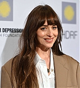 Dakota_Johnson_-_17th_Annual_HOPE_Luncheon_Seminar_in_New_York_1114202325.jpg