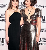 Filename=Dakota_Johnson_-_2021_Gotham_Awards04.jpg
Filesize=424KiB
Dimensions=1500x2250
Date added=Nov 30, 2021 Dakota_Johnson_-_2021_Gotham_Awards04.jpg