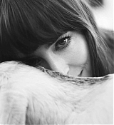 Dakota_Johnson_-_Bustle_magazine2C_March_2024_07.jpg