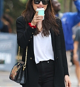 Filename=Dakota_Johnson_-_In_NYC_on_October_5-06.jpg
Filesize=169KiB
Dimensions=1781x2772
Date added=Oct 07, 2017 Dakota_Johnson_-_In_NYC_on_October_5-06.jpg