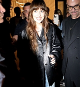 Filename=Dakota_Johnson_-_Out_in_Milan_09202024_08.jpg
Filesize=279KiB
Dimensions=1500x2250
Date added=Sep 24, 2024 Dakota_Johnson_-_Out_in_Milan_09202024_08.jpg