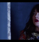 Dakota_Johnson_-_Screen_Captures_-_Vogue_Spain_2017-08.jpg