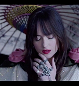 Dakota_Johnson_-_Screen_Captures_-_Vogue_Spain_2017-12.jpg