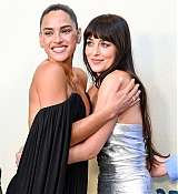 Dakota_Johnson_-_attends_the_L_A__premiere_of_Splitsville2C_Los_Angeles_CA_-_August_192C_2025_27.jpg