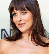 Dakota_Johnson_-_attends_the_L_A__premiere_of_Splitsville2C_Los_Angeles_CA_-_August_192C_2025_41.jpg