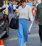 Dakota_Johnson_-_in_New_York2C_1012202204.jpg
