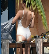 Filename=Dakota_Johnson_-_wearing_a_bikini_at_a_beach_in_Miami_on_April_2-12.jpg
Filesize=1357KiB
Dimensions=1443x2048
Date added=Apr 04, 2017 Dakota_Johnson_-_wearing_a_bikini_at_a_beach_in_Miami_on_April_2-12.jpg