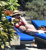 Dakota_Johnson_-_wearing_a_bikini_at_a_beach_in_Miami_on_March_31-67.jpg