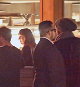 Dakota_Johnson___Chris_Martin_-_Having_dinner_at_Soho_House_in_Malibu_-_January_1200004.jpg