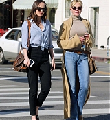 Dakota_Johnson___Melanie_Griffith_-_Escuela_Taqueria_in_Los_Angeles_on_March_20-24.jpg