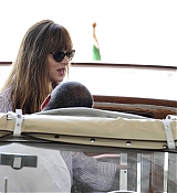 Dakota_Johnson_is_seen_leaving_Venice_on_September_3-01.jpg