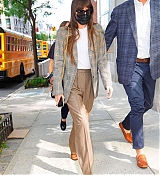 Dakota_Johnson_out_in_New_York_93021_03.jpg