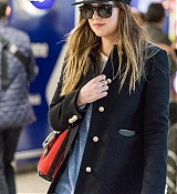 Filename=Spotted_at_Heathrow_Airport_-_December_14-04.jpg
Filesize=434KiB
Dimensions=1500x2250
Date added=Dec 15, 2017 Spotted_at_Heathrow_Airport_-_December_14-04.jpg