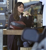 Spotted_stopping_by_a_juice_shop_in_Los_Angeles_-_November_124.jpg