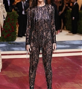 The_2022_Met_Gala_Celebrating_In_America_An_Anthology_of_Fashion_-_Arrivals05.jpg