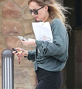 Visiting_A_Pharmarcy_in_Malibu_-_June_2200005.jpg